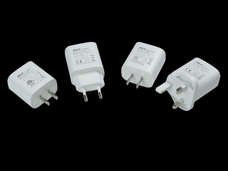 B35 PD20w charger  CN plug 