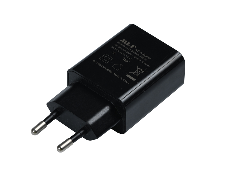 B28 QC18W EU plug 