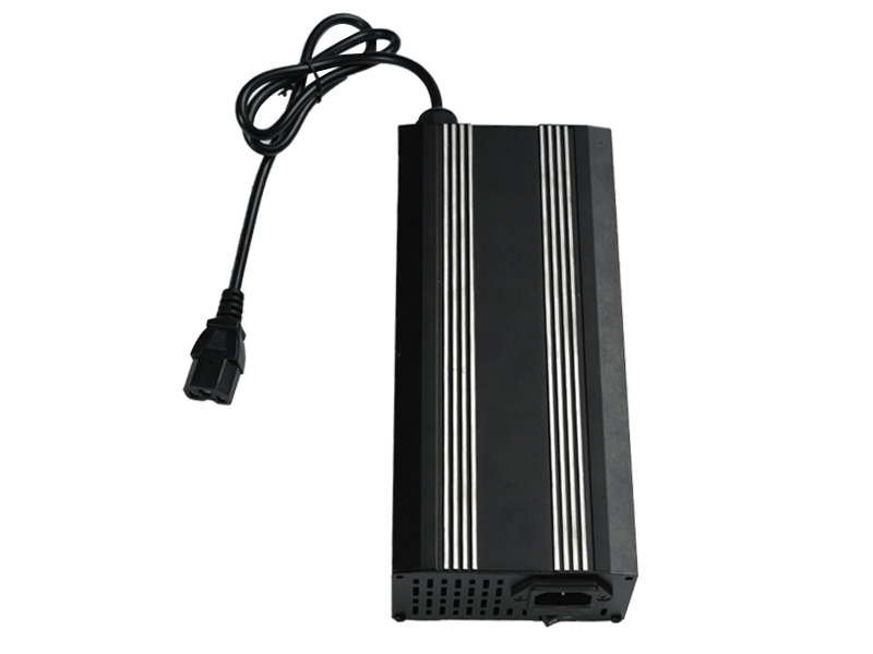 H06 850W charger